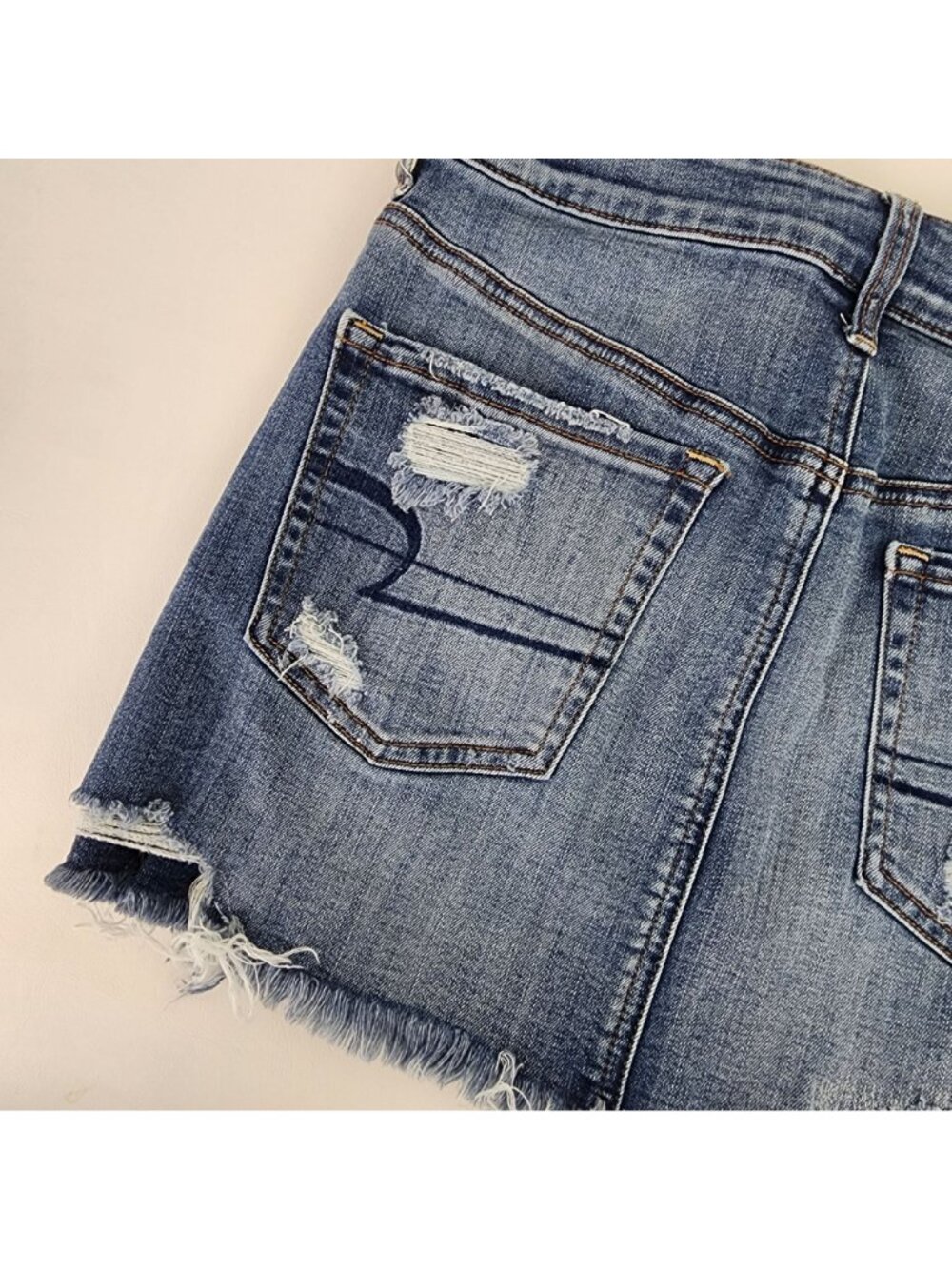 American Eagle Outfitters Super Stretch Distressed Denim Skirt Size 2 Denim - Picture 11 of 11